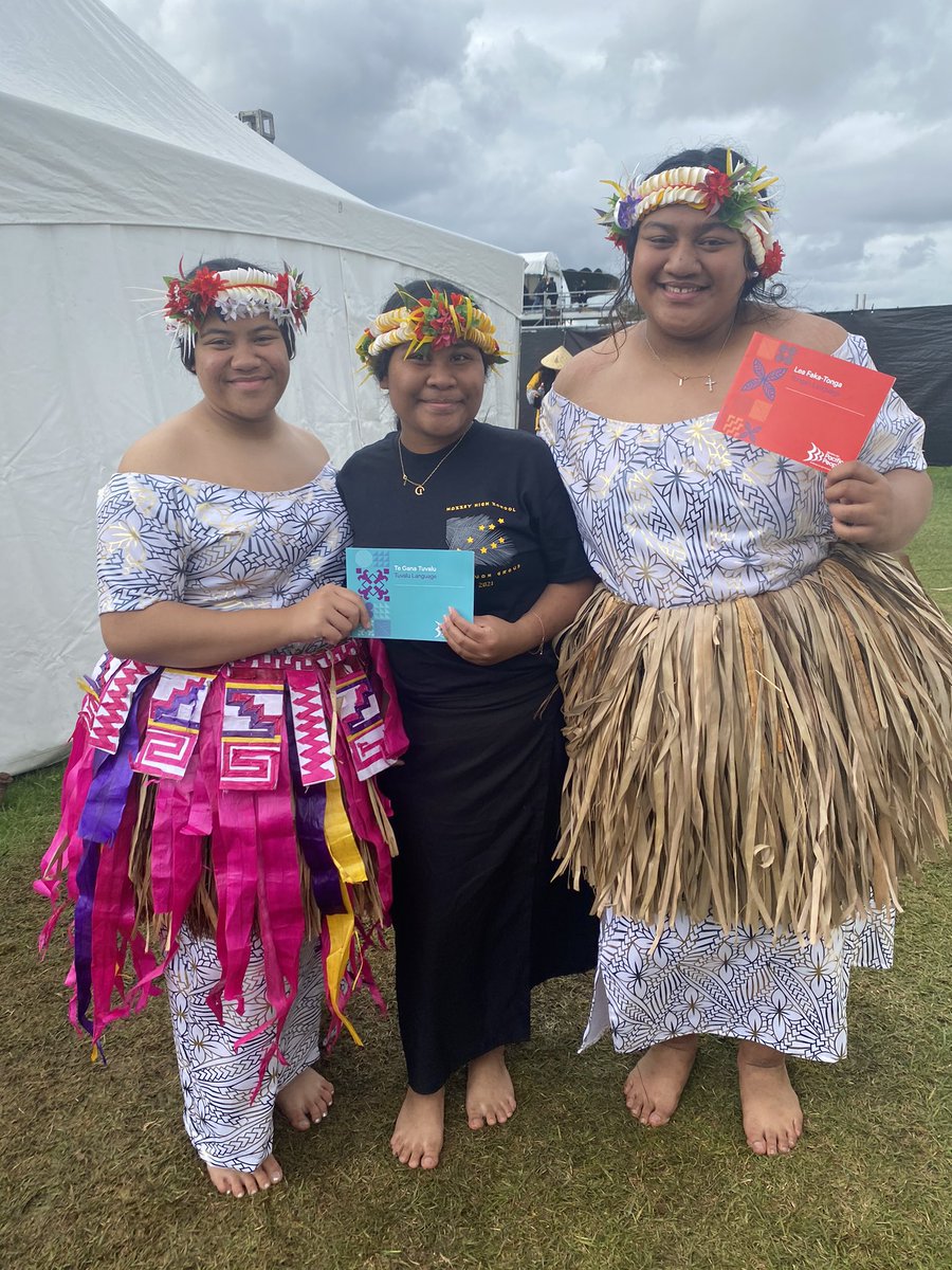 A few snaps from Day 2 at the @ASBPolyfest2021 🥰🎉#GoodTimes come see our tent tomorrow. We’re behind the Diversity stage, see you soon 🌺