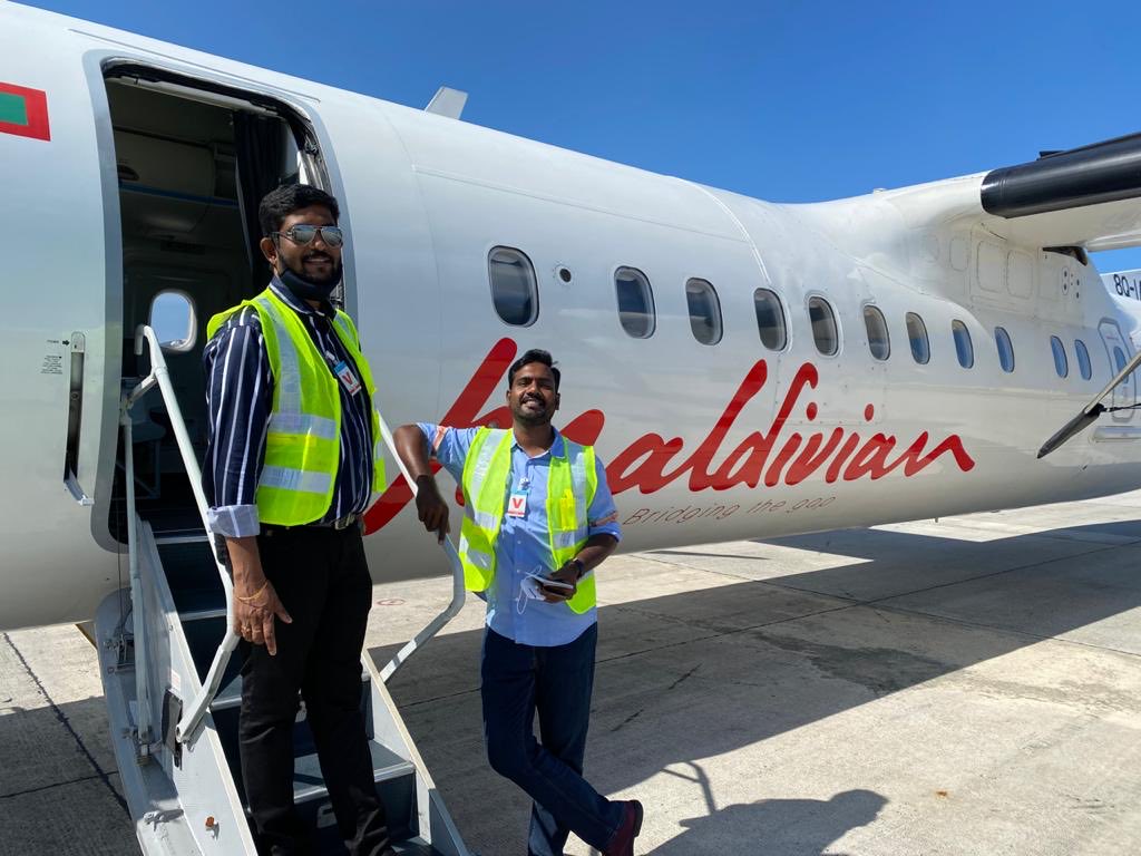 sureshkamatchi's tweet photo. Thnks for everything
@MaldivianAero MD,  Mr. @MohamedMihad sir . Very keen to meet u again in #Maanaadu Shooting @ our Airlines.  #Maldives

@SilambarasanTR_ @vp_offl @kalyanipriyan
@Richardmnathan @johnmediamanagr

#Maanaadu #STR https://t.co/QPII0OD70k