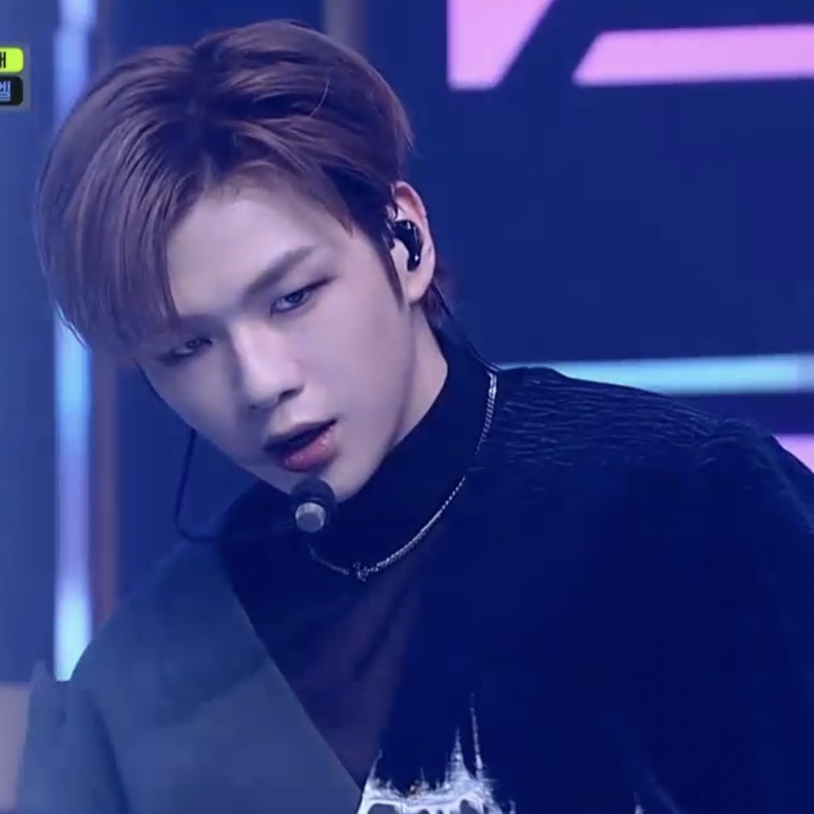 kang daniel pics tweet media