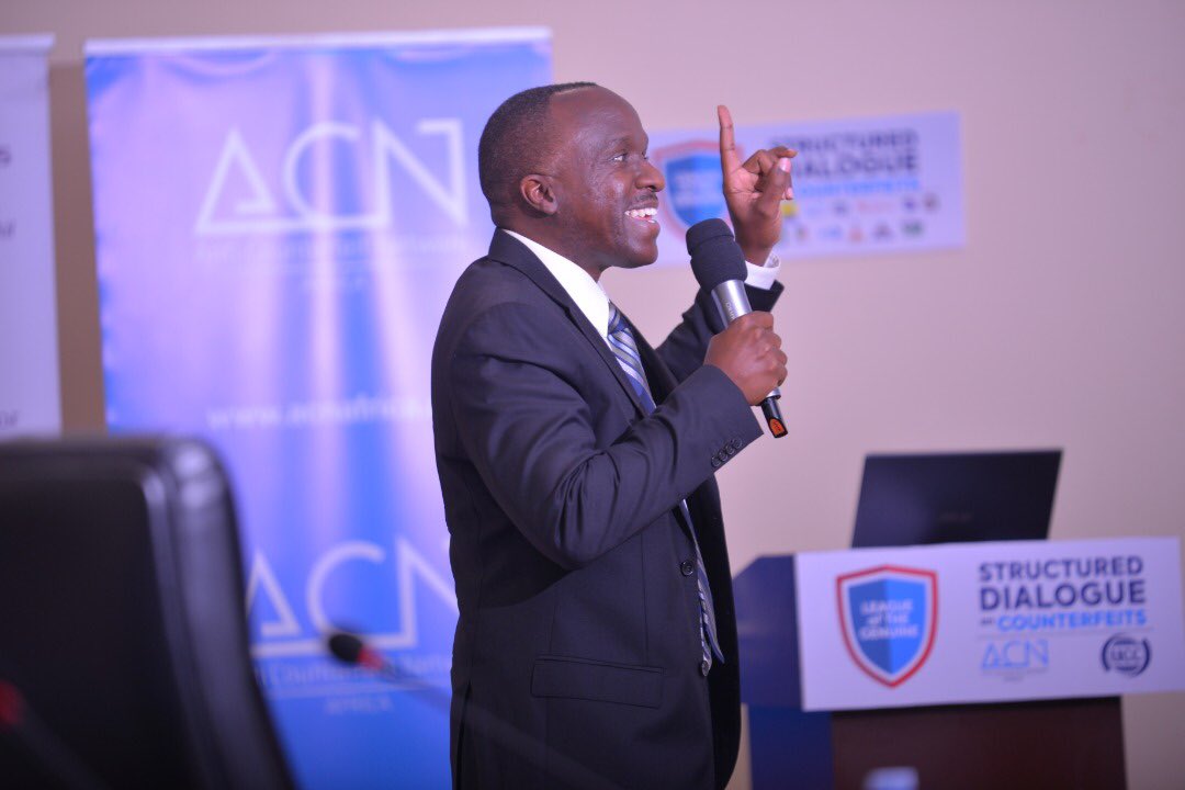 qggroupug's tweet image. In his conclusive remarks, our General Manager, Mr. Silas Muhanuka (@Cylow) borrows a historic quote from John F. Kennedy and challenges the audience;

“Ask not what your country can do for you but what you can do for your country.” 

#CounterfeitelectronicsUG
#Buyandsellgenuine