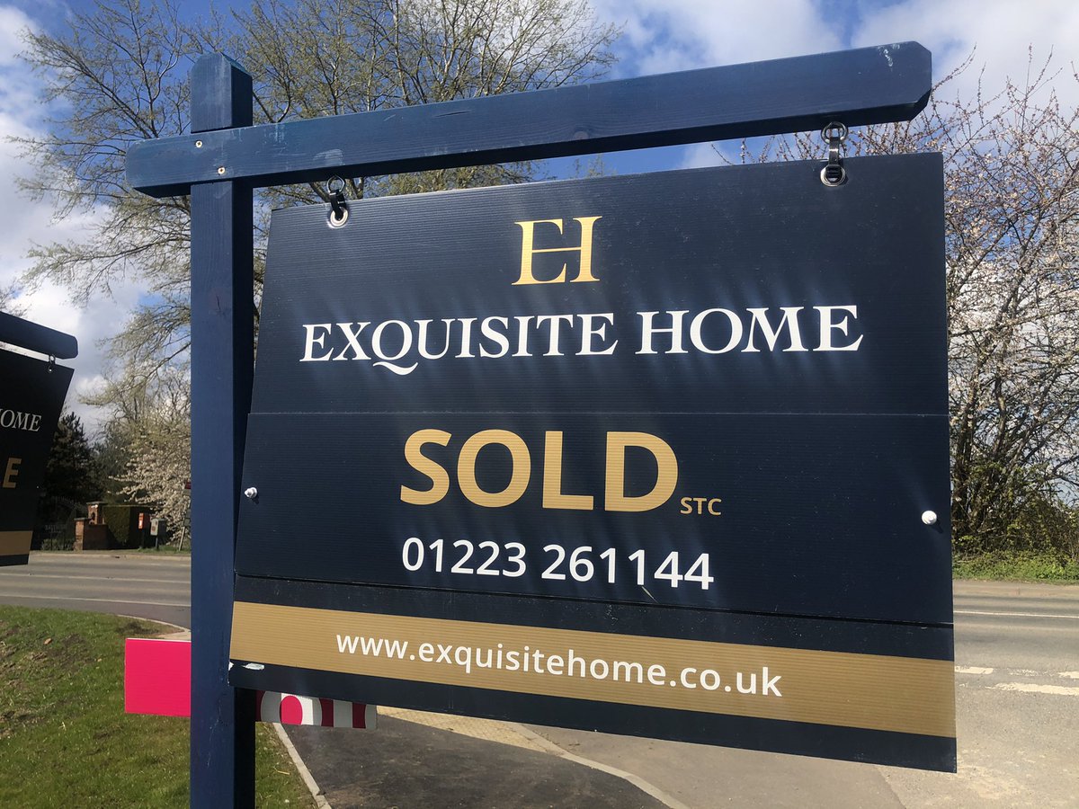 Gavin_human1's tweet photo. Always like to see one of these on my travels #wimblington #successfullysold #exquisitehomeuk #gavinhuman #heretohelp @ExquisiteHomeUK https://t.co/pCB7gdT9vE