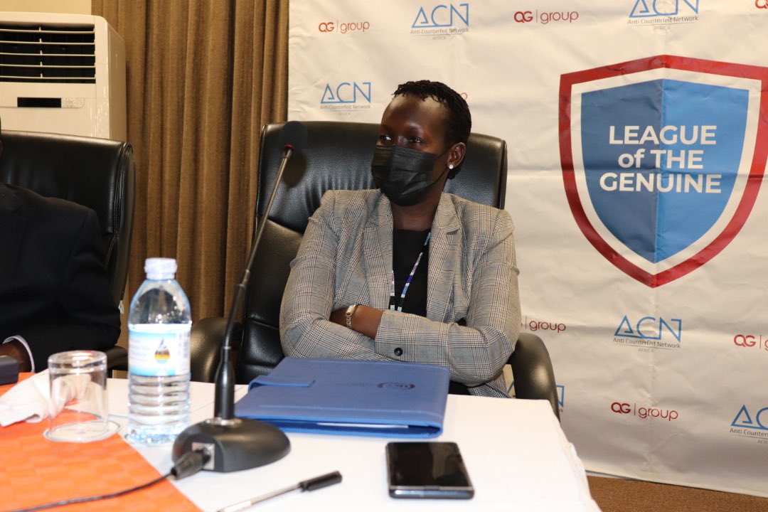 Ugaman01's tweet image. We must end the culture of counterfeit in Uganda by Building a Culture of innovation and Creativity. 

#CounterfeitElectronicsUG
#BuyAndSellGenuine