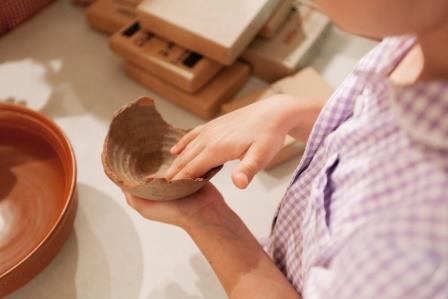 Roth_Mus_Learn's tweet image. OPEN CALL-ANIMATION ARTIST: To develop co-produced films with local Primary pupils for Rotherham Museums Arts &amp;amp; Heritage with @artfund support. Deadline 12 noon 25/04/21. Email victoria.dawes@rotherham.gov.uk for a brief #animation #animationart #animationartists #animationartist