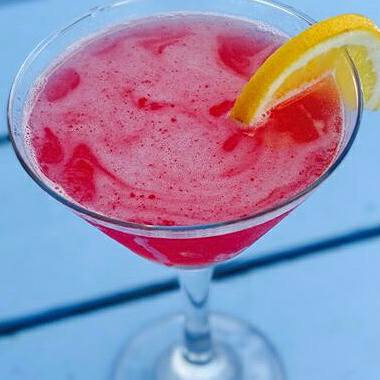 HAPPY SATURDAY TO EVERYONE!
It's finally weekend, and what better place to spend it than here at the Brass Bell!
Come and join us for a start to a great weekend at the Brass Bell!
#capetownetc #capetownlifestyle #muizenbergbeach #capetownsouthafrica #kalkbay #localislekker