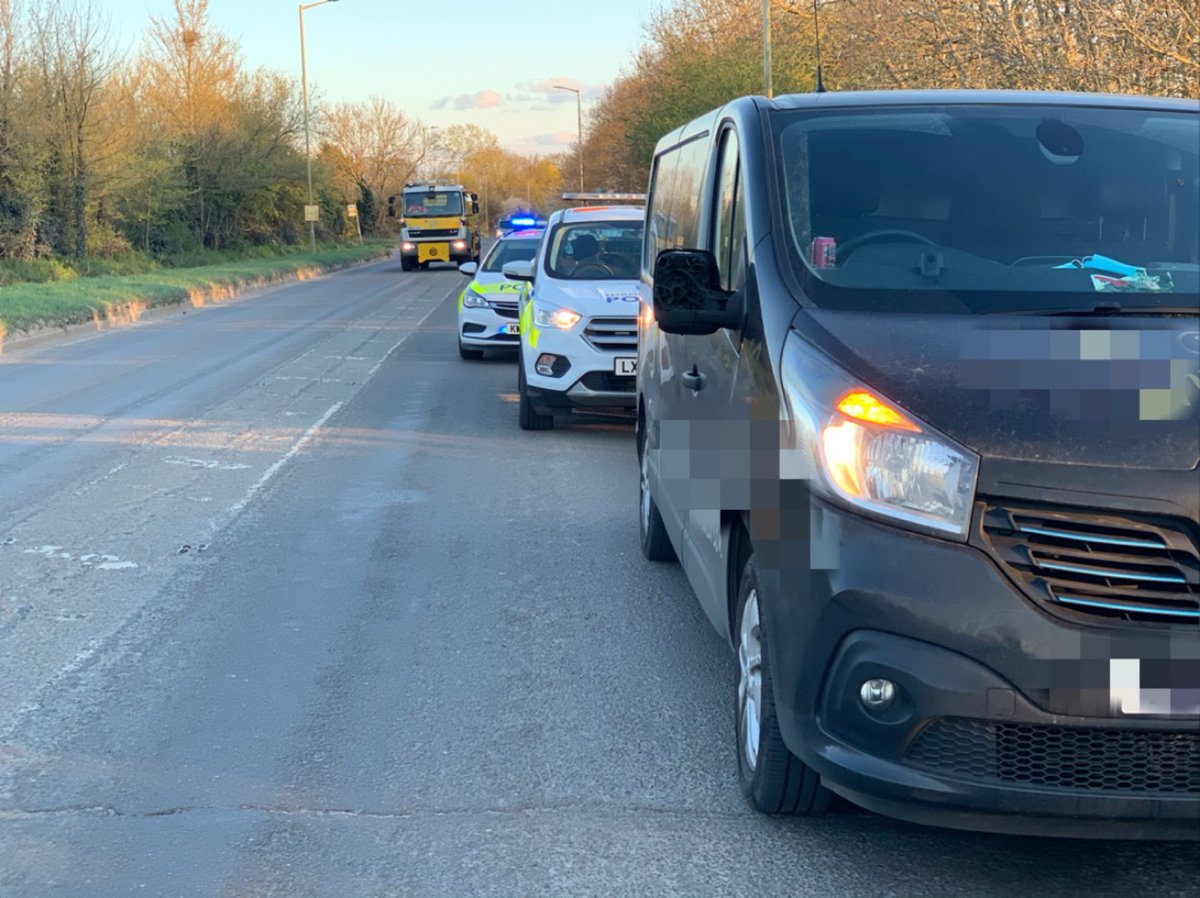 TVP_ChiltSBucks's tweet photo. This driver was spotted running a red light in #Denham🚦

When we stopped to have a word we found cannabis in the van. The driver went on to fail a drugs wipe and has been arrested 🚔

@tvprp #FatalFour #P7844 https://t.co/23IanDJZYx