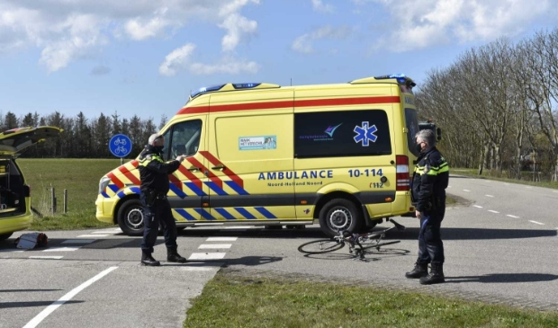 Fietser gewond bij aanrijding met trekker - ..