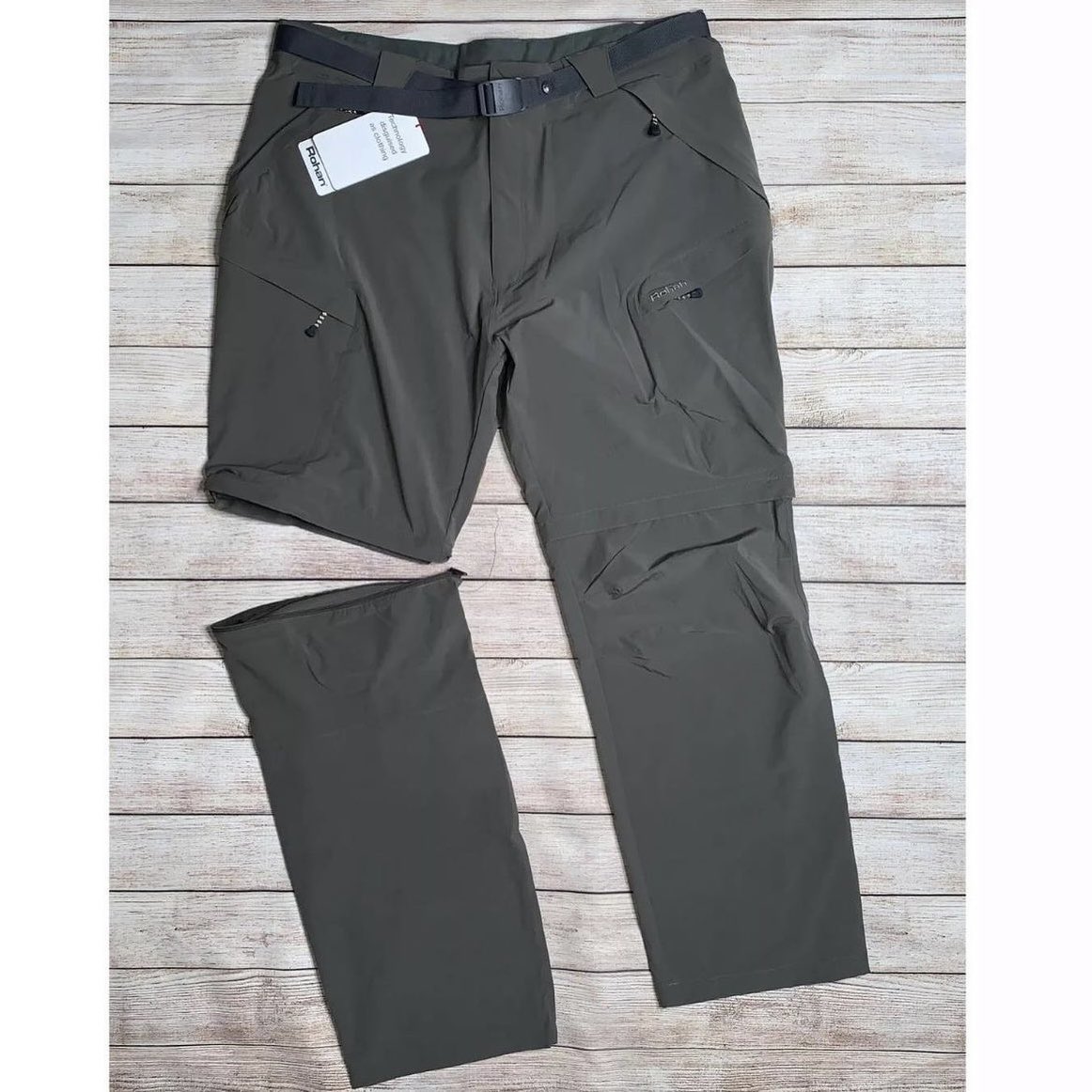 DaretobeThrifty's tweet photo. Check out this listing! Available on #Poshmark #eBay or #Mercari 👉🏽Link in Bio: New Men’s Rohan Trailblazers Gray Convertible Hiking Pants - Size 40👈🏽 

#shopmycloset #sustainablefashion #shopsecondfirst #rohanforsale #resellercommunity #resellersquad https://t.co/kNcwh01guL