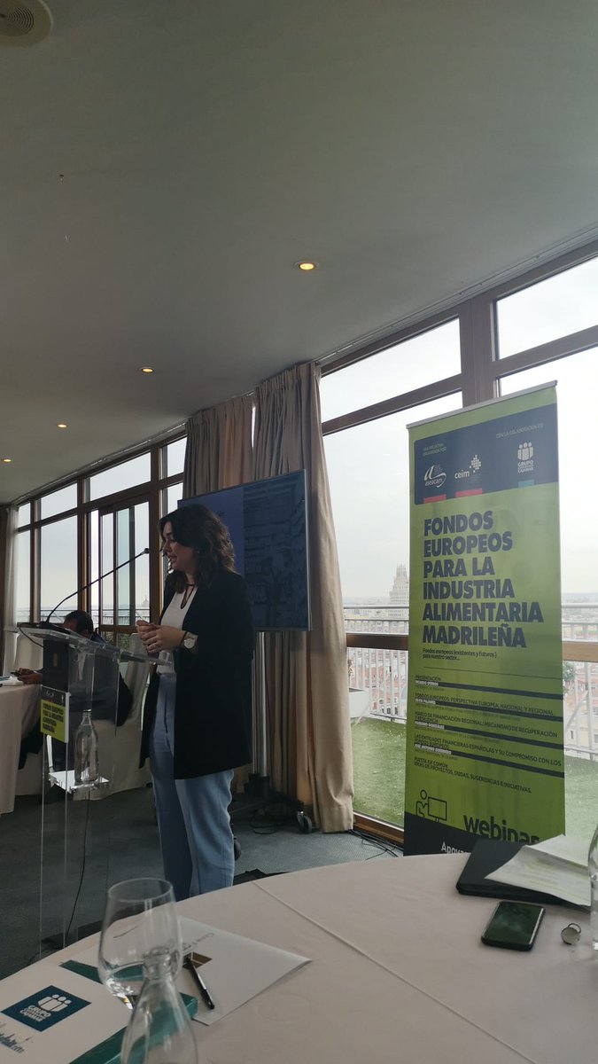 #FondosEuropeos | Apertura por @RicardoOteros, pdte. de @aseacam en el acto 'Fondos Europeos para  #IndustriaAlimentariaMadrileña'. Silvia Pajares, directora de Oficina Técnica de Fondos Europeos @_CEIM_ ha analizado las posibles líneas de financiación en el marco europeo actual