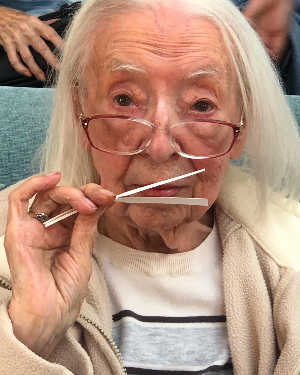 Perfume testing 🧖🏻‍♀️We discussed our favourite scents - Dior perfumes seemed to be a common favourite!   We watched a video on how perfumes are made and finished the morning off with a free perfume raffle  🌸🥂