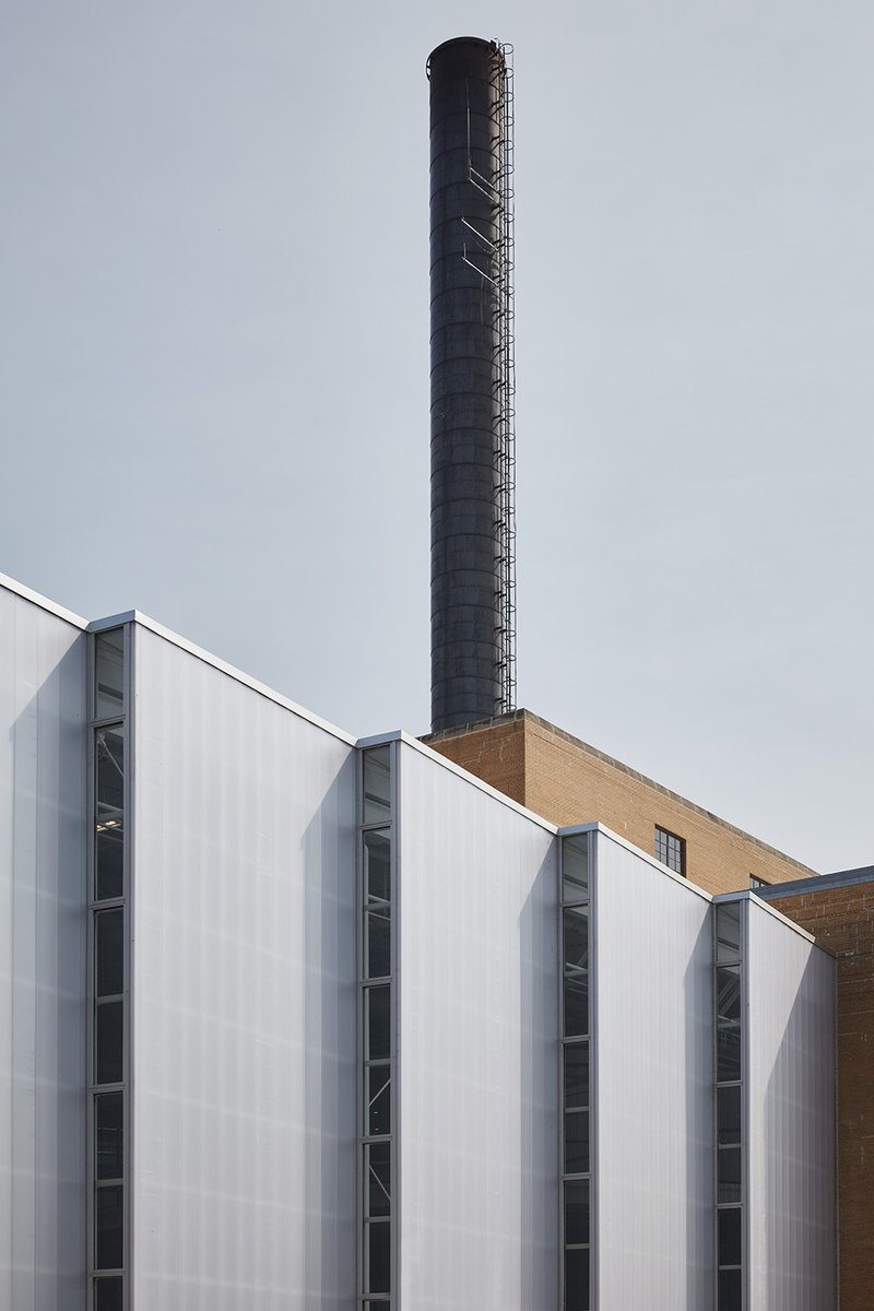 urbannext_net's tweet photo. #ContainersAsPlaces #PROJECT
"the #design retains original #architecturalFeatures and #industrial #equipment while incorporating new #sustainablePractices and lively #gatheringSpaces"
#Beloit #College #Powerhouse by @studiogang
Read more at https://t.co/nfFcHc2dFj https://t.co/r6Vt6ncvGH