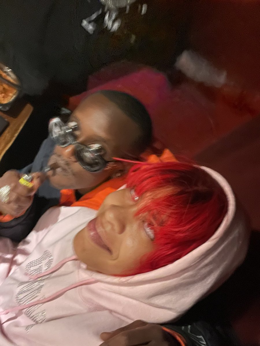 riconasty's tweet photo. Is this even allowed https://t.co/PmYjpNhsYM