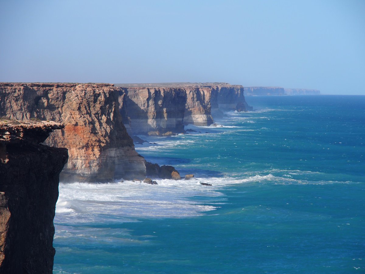 'Bunda Cliffs, Nullarbor Plain, South Australia, Australia. From u/canonref on Reddit #nullarborplain #bundacliffs #southaustralia #australia'