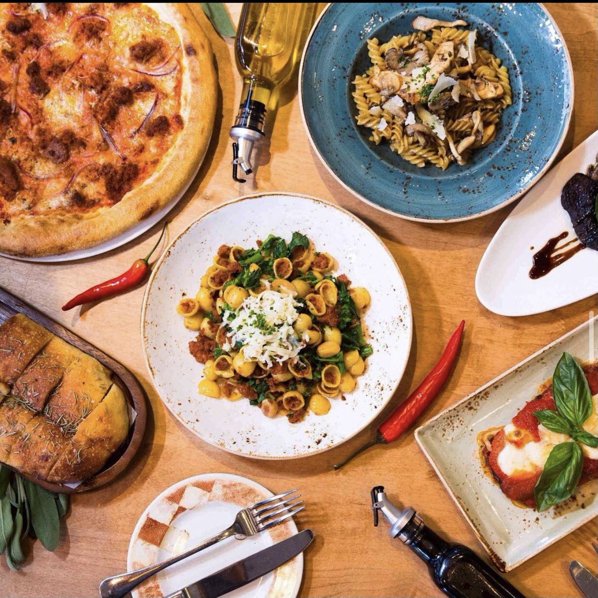 Cibo Wine Bar tweet media