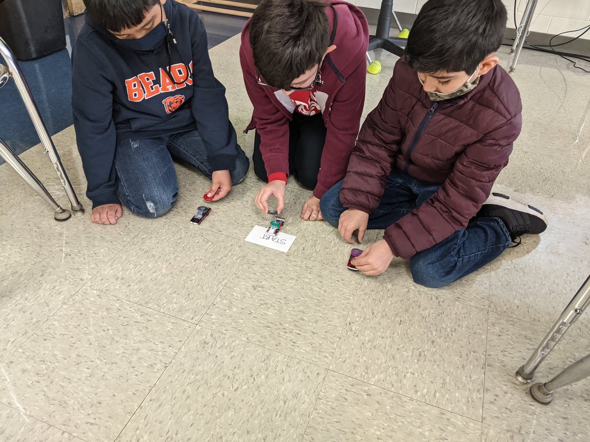 butkus20's tweet photo. Racing our magnet cars https://t.co/N6MmGjWve0