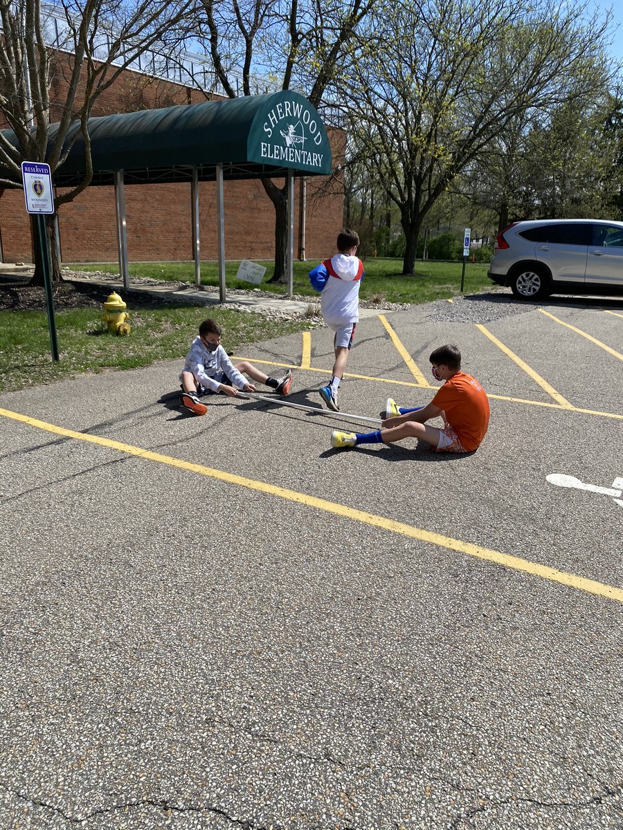 Lisa Newell tweet media