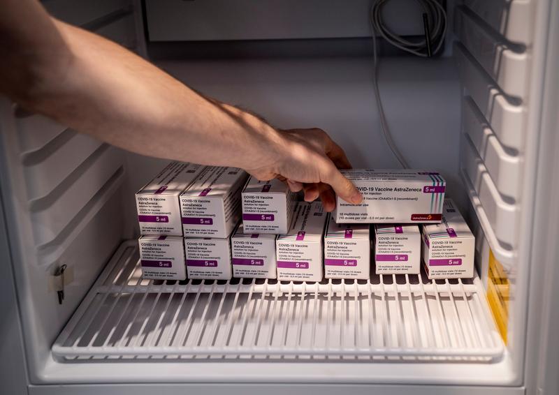 Denmark deciding what to do with spare AstraZeneca vaccines https://t.co/T3J4C0xLno https://t.co/R7YYJf8ZX6