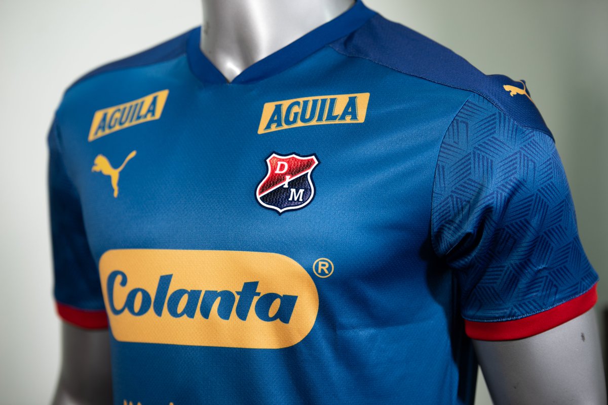WinSportsTV's tweet image. ¿Está linda la nueva camiseta del @DIM_Oficial? 🔴🔵
Te la puedes llevar hoy desde la 1:00pm en la #FranjaPoderosa 🔴🔵