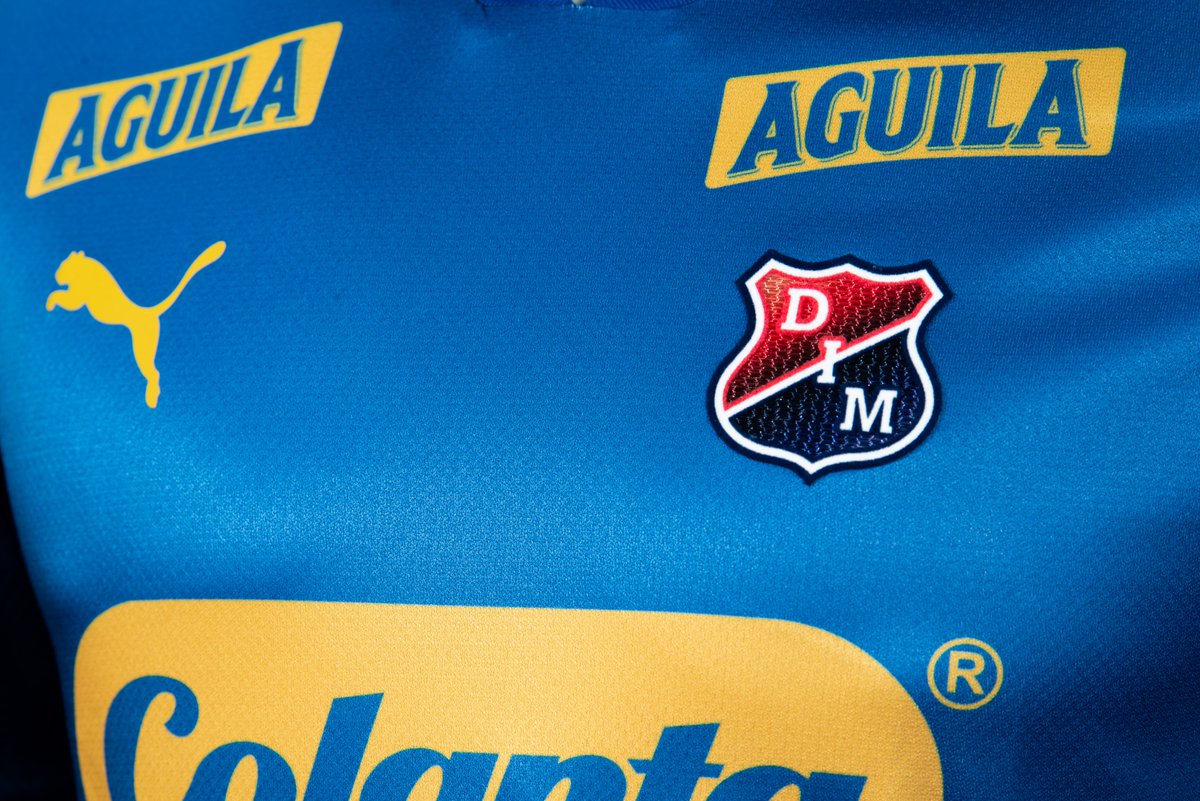 WinSportsTV's tweet image. ¿Está linda la nueva camiseta del @DIM_Oficial? 🔴🔵
Te la puedes llevar hoy desde la 1:00pm en la #FranjaPoderosa 🔴🔵