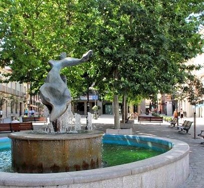 Leganés ha sido, es y será un pueblo abierto, integrador y solidario, de hombres y mujeres trabajadoras, donde no cabe el odio, el racismo y el machismo.
👩🏻‍🔧🧕🧓🏻👩🏿‍🦱🏳️‍🌈
#SomosBarrio #HaciendoBarrio #Leganés #SomosArroyoCulebro