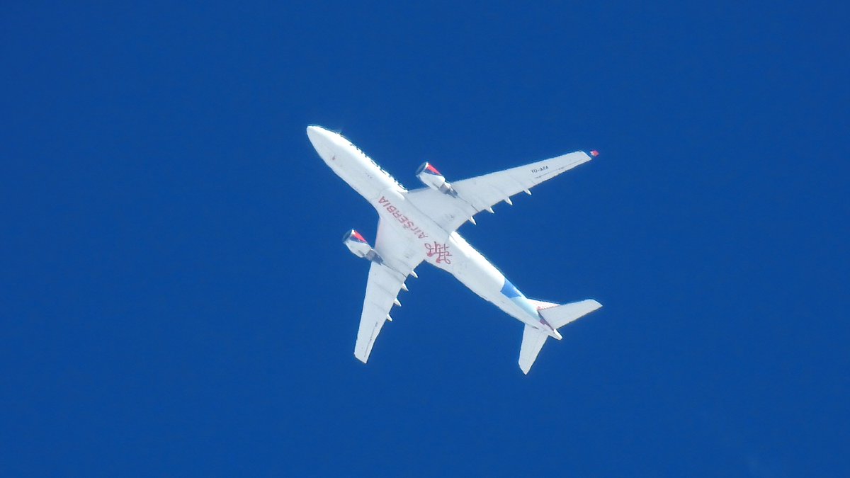 EHSBspotter's tweet photo. π·πΈYU-ARA, Air Serbia's first Airbus A330-200, heading NW over π³π±the Netherlands from π·πΈ#Belgrade to πΊπΈ#NewYork as #ASL500, at 36,000 ft.
#NLspotπ³π± https://t.co/CrwAH8cQrQ