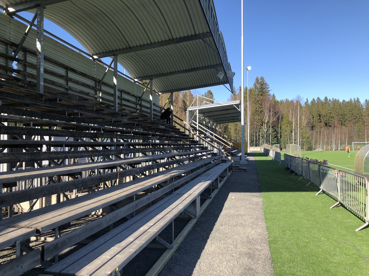 juhay_r's tweet photo. Kaupin urheilupuisto kehityy ja on kokenut ison muodonmuutoksen. Ensi kesänä on vielä käytössä väliaikaisia rakenteita, mutta jo nyt näkee, että suunnitelmat palvelevat urheilua ja liikkumista hienosti. 😊 ⁦@Tamperekaupunki⁩ ⁦@PekkaPPaavola⁩ https://t.co/g9ZqsOHXy2