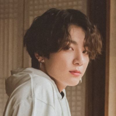 SINS tweet media