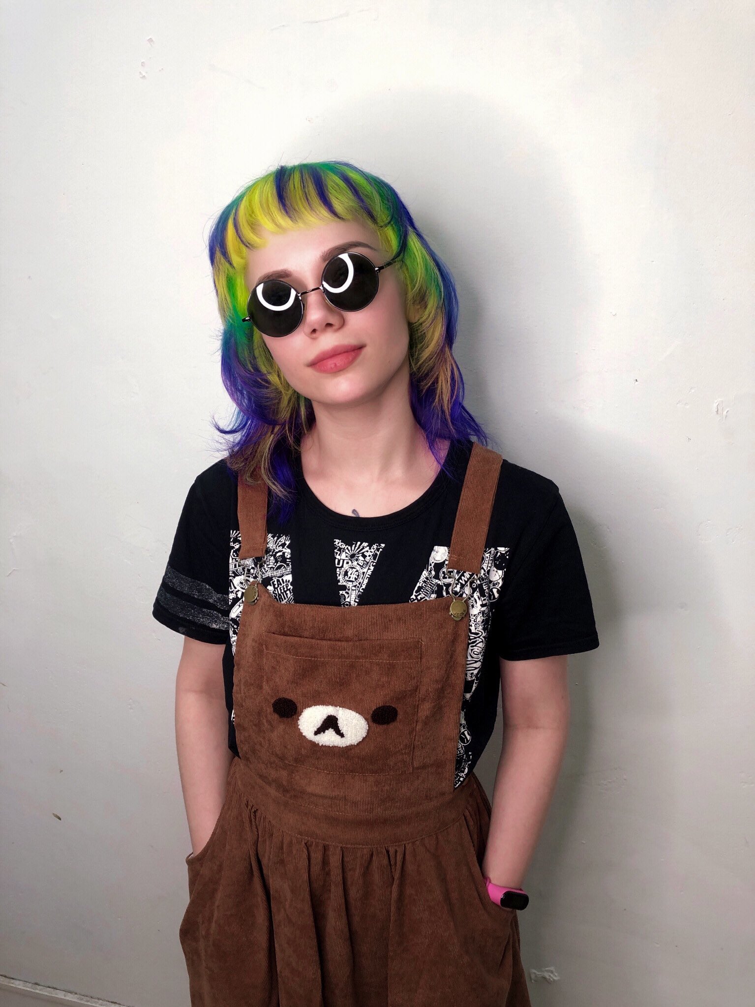 1 pic. New style💛💚💙 https://t.co/LArmgbGfPv
