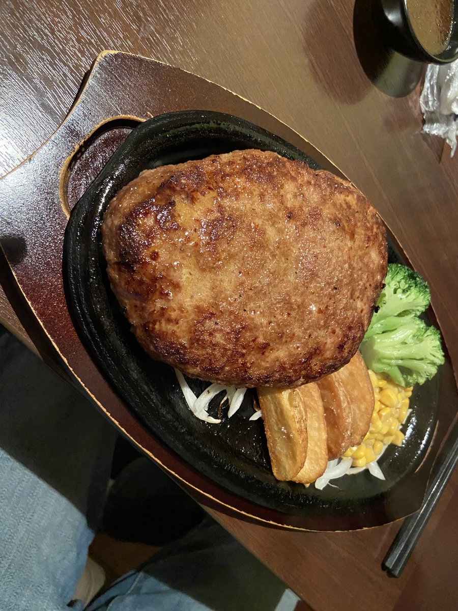 nuemoto122's tweet photo. 流行りらしので https://t.co/DkkmJi740L