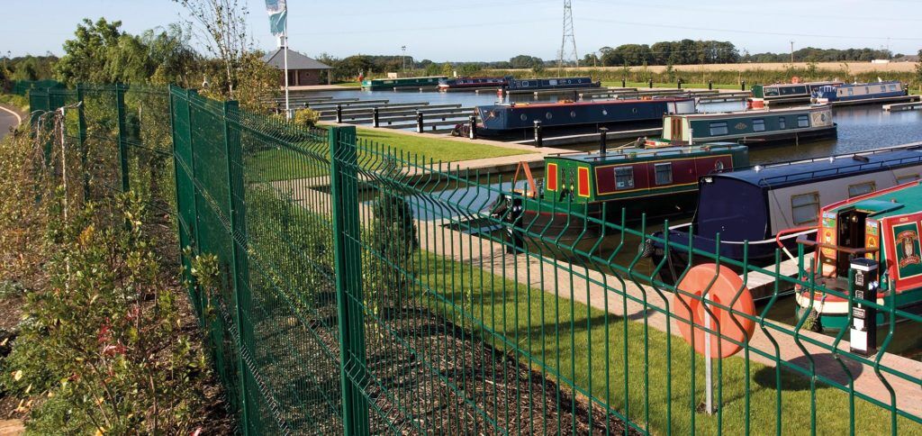 CLD_Fencing's tweet image. A robust line of defence whilst also offering an aesthetically pleasing perimeter... 

CLD Fencing Systems Exempla System is perfect for sites like schools, car parks &amp;amp; commercial spaces! 🚗 🏫

bit.ly/3ev5uyJ

#physicalsecurity #securitynews #vmesh #securityperimeter
