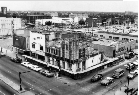 llc_liberty's tweet photo. In April 1982, preparations for construction of the Richmond Convention Center were underway along East Broad Street downtown. Among businesses that were torn down to accommodate the new facility were Swatty’s Men’s Shop and the Greyhound bus station. https://t.co/g4TWzXoo91