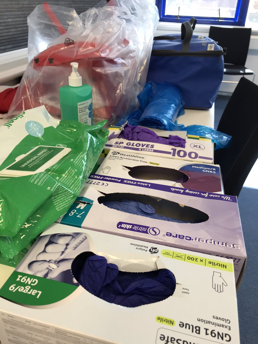 EMAS_Clifton's tweet photo. Guess what this afternoons session is..... #StudentTechs https://t.co/YpS8OBuXeg