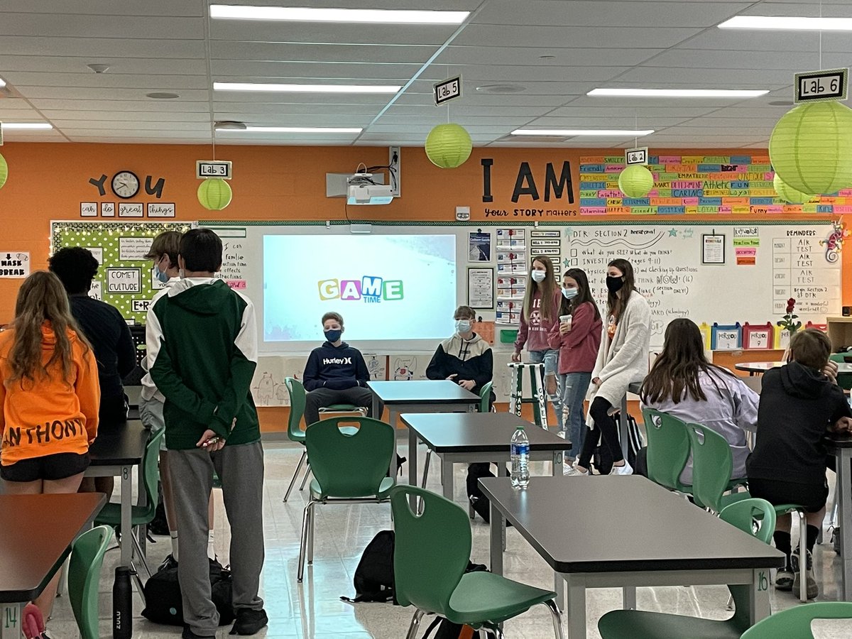 <a href="/mhssibs/">MHS SIBS</a> are nailing their presentation to our 8th graders today! Thank you for encouraging them to be inclusive. Go Comets! #NOONESITSALONE @sibs_advisor <a href="/MMScomets/">Mason Middle School</a>