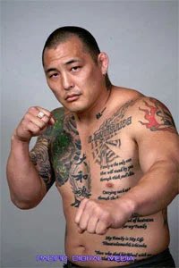 誕生日おめでとう (Happy Birthday) to WHEN WE WERE BOUNCERS alumnus <a href="/ensoninoue/">Enson Inoue</a>!!! 

Check out his INSANE Japanese gangster stories in Vol 1 from <a href="/amazon/">Amazon</a>, your local bookseller or at whenwewerebouncers.com! #shooto #mma #jmma #hawaii #japan #pioneer #shooting #legend #ensoninoue