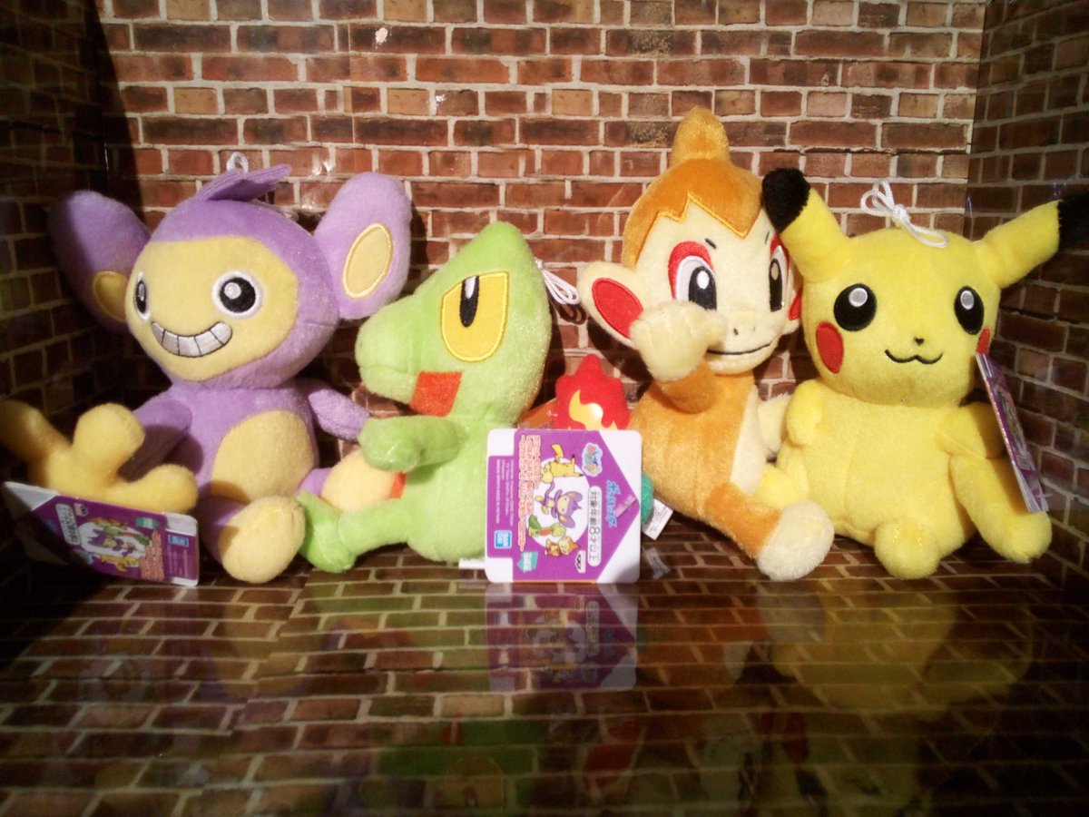 ソユーゲームフィールド御所野店 プライズ情報 ポケットモンスターの新しいぬいぐるみ しっぽみてみて ぬいぐるみ ピカチュウ エイパム キモリ ヒコザル 入荷しました 口がみんな可愛い 沢山のお客様のご利用お待ち致して