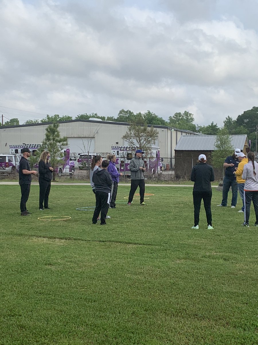 It is a great day to engage in meaningful learning!  ESC 7 and ETBU are partnering to offer  training for physical education teachers.  Fun day at the park! #region7