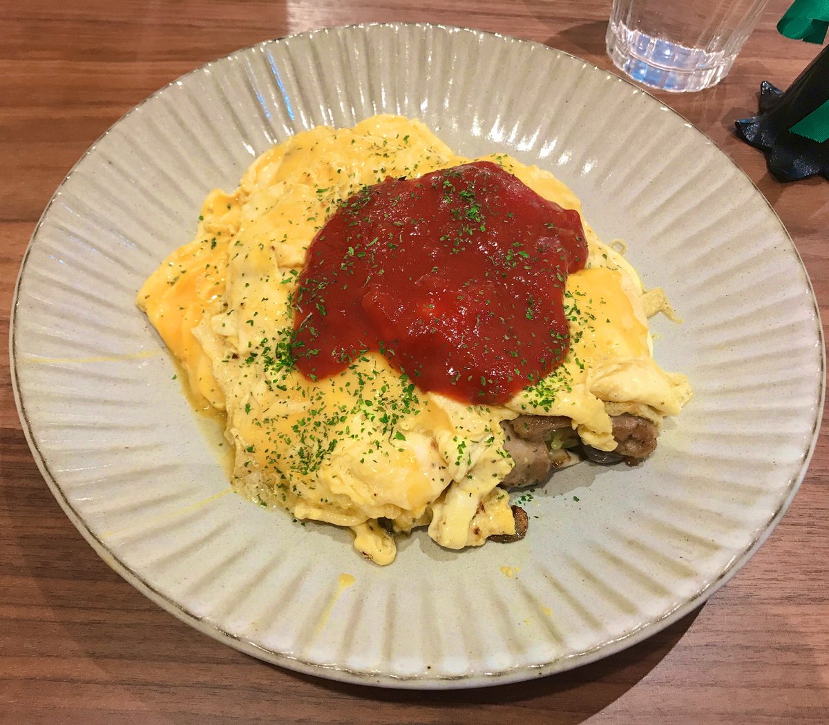 ZanManiaMono's tweet photo. カフェOjacco(オジャッコ)

広島お好み焼き(餅とチーズトッピング)
鉄板焼きオムライス

 #Ojacco #オジャッコ #広島お好み焼き #岩手県 #紫波 #矢巾 #医大通 #南部鉄器 https://t.co/sqzQDtMG9h