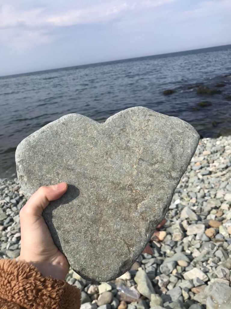 Bazi insanların kalbi bu taştan farksız☺️