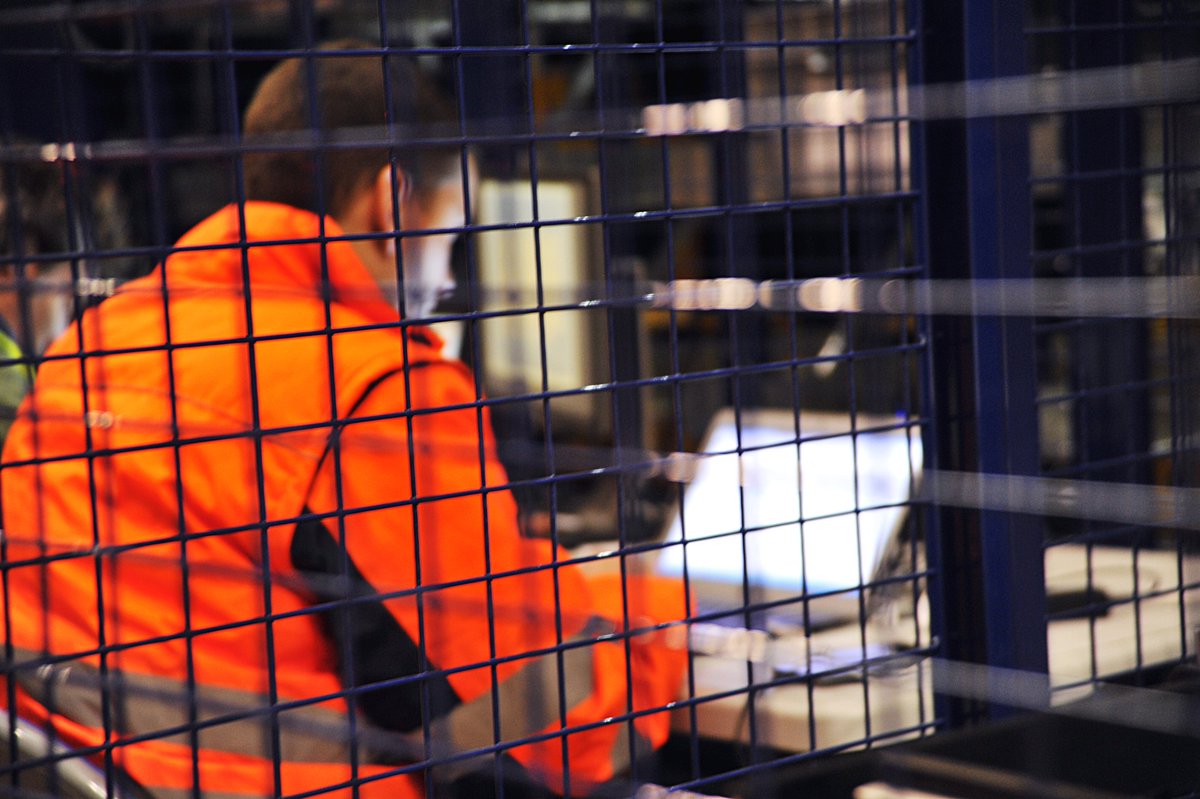 FACTOR5Log's tweet image. El #trabajoenequipo es fundamental para poder alcanzar los mejores resultados. Hoy hablamos sobre el Daily Management y sobre la importancia de tener un equipo humano #comprometido, que contribuya con el #éxito de #FACTOR5
👉factorcinco.com/es/daily-manag…