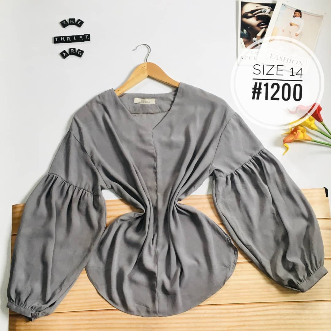 thethriftarc's tweet photo. Long sleeve✅

📍DM to order/
WhatsApp : 08096634830

📍Delivery is available 

📍IG- thethriftarc 

Kindly retweet and patronize me 🤲 https://t.co/3bFfqwz2Mm
