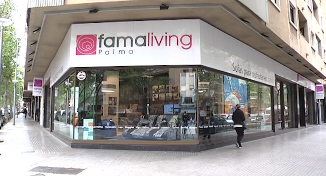 Fama Living Palma, donde el sofá de tus sueños se convierte en realidad @FamalivingSofas 

canal4diario.com/2021/04/15/fam…