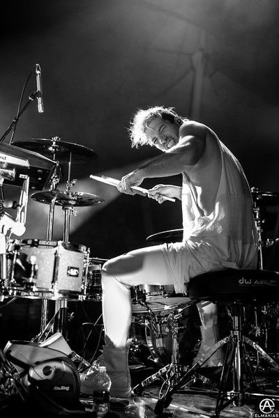 esotericpilots's tweet photo. anyways stan josh dun who is a very vital member of the two piece band twenty one pilots. https://t.co/1liVaslMRN