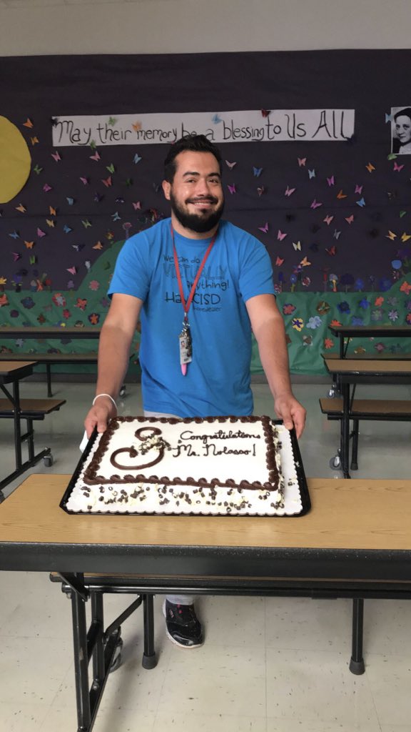 ElsaIbarra_AP's tweet photo. @JayNolasco is @theTEAMCRES Teacher of the Year!                         Mr. Nolasco is the epitome of the word teacher, the symbol of leadership, and the inspirer of motivation and confidence.  CONGRATS! https://t.co/NOnKW7GndX