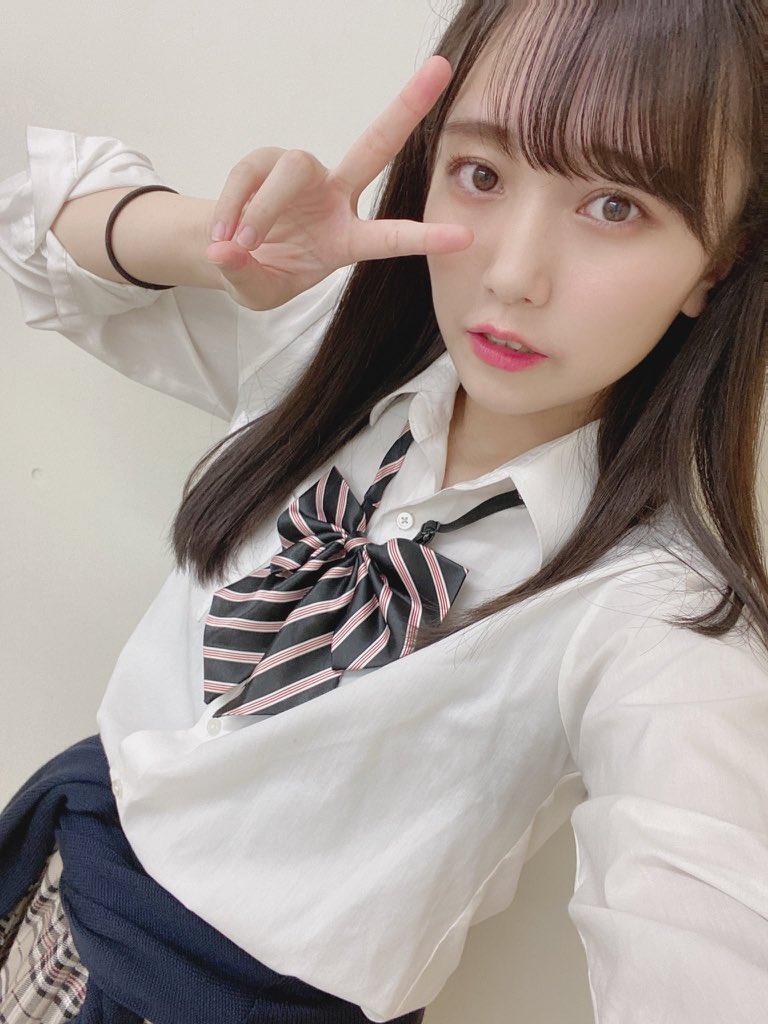 san_fro's tweet photo. 21.4.15
最愛のえりかと出会って4周年記念日(・ω・ﾉﾉ゛☆ﾊﾟﾁﾊﾟﾁ
アイドル卒業して舞台で会うの楽しみにしてたのにコロナめ…笑
ミスiDでちあーずの投稿とか配信頑張ってくれたから寂しさはあんまなかったけどね
久しぶりに会えて話せたの嬉しすぎたから今年はもっと会いたい
世界で1番大好き💗 https://t.co/k6BOQoA6Bg