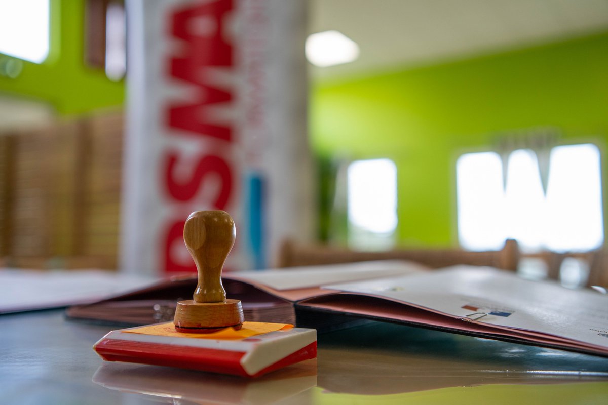 RSMA972's tweet photo. Signature ce jour d’une convention entre les représentants @poleemploi_Mque 
 et le @RSMA972 
Cette alliance a pour objectif d’entretenir la bonne entente entre ces deux organismes afin d’œuvrer pour les jeunes Martiniquais qui sont à la recherche d'une formation.
@pole_emploi https://t.co/b4Zqbz2pjB