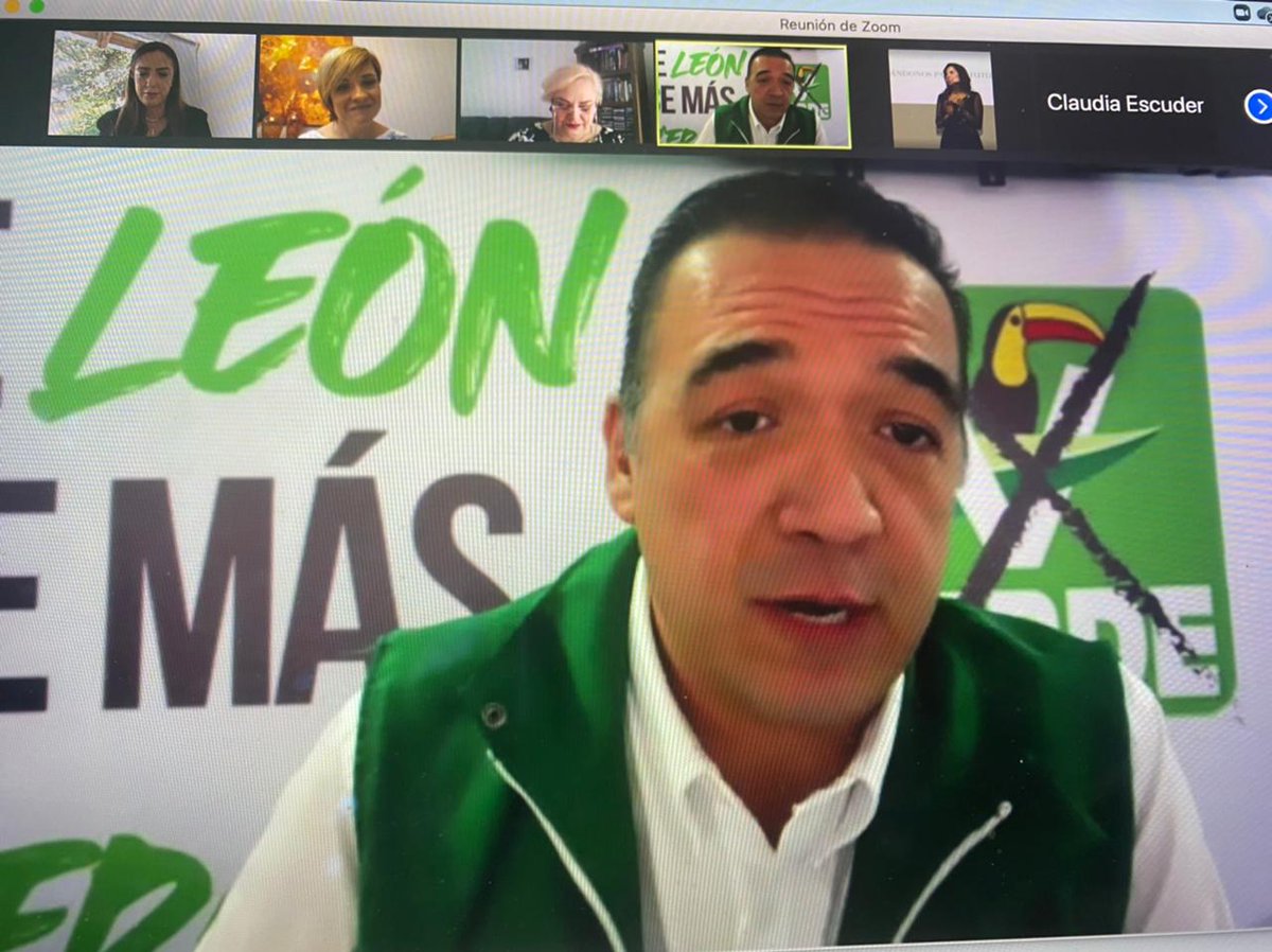 SContrerasMX's tweet photo. 💚 ¡Buenos días por la mañana! 

👉 Hoy por la mañana sostuve una reunión con la AMPI (Asociación Mexicana de Profesionales Inmobiliarios) compartiendoles las soluciones para mejorar #León en materia de seguridad. #PorqueMerecesMás

🙏🏼 Agradezco su invitación https://t.co/lXQ7kqMPUm