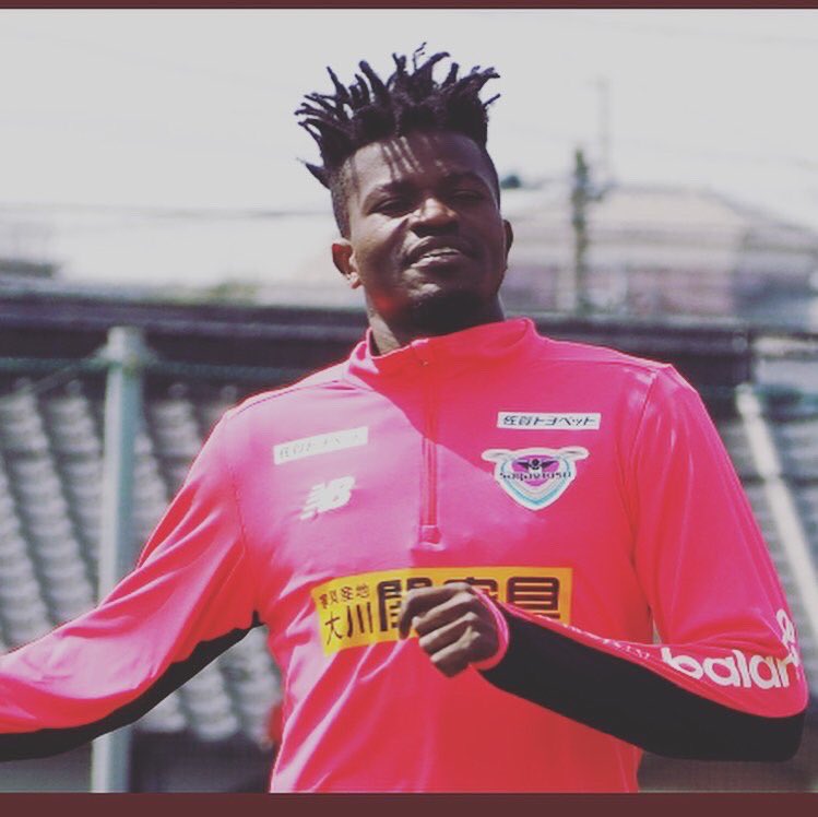 The smile says it all , I am very happy to be here with <a href="/saganofficial17/">サガン鳥栖公式</a> FAMILY  ❤️