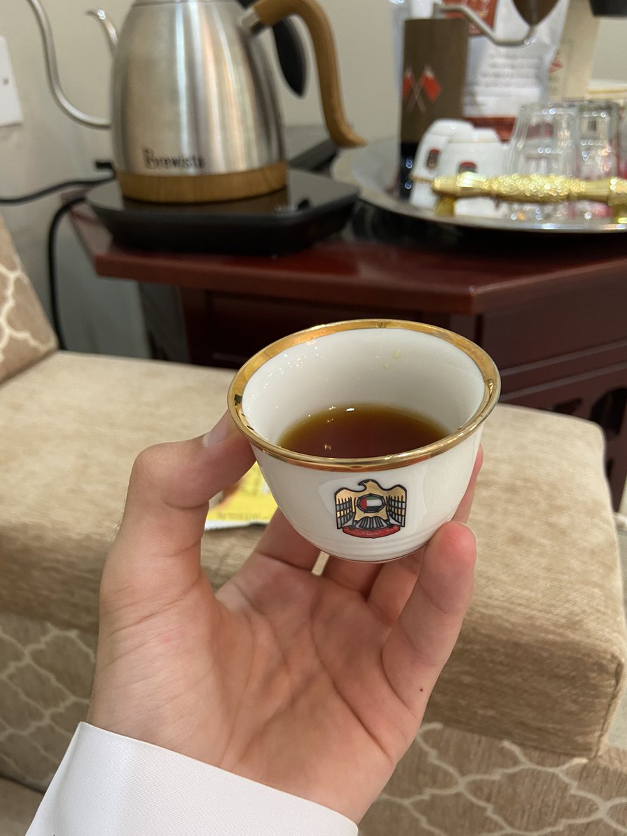 فِنيال غَلا