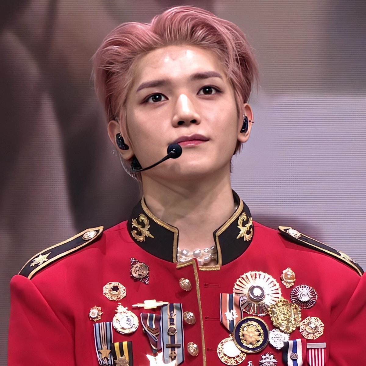 silblue's tweet photo. Tyongfs one day #LeeTaeyong will hold a concert and sing all his songs to us,it will be him and us only,we will cry and laugh with him ,we will dance and sing with him,and that day will be the happiest day of our lives. Now let’s give him full support and stream his songs harder https://t.co/H6agXi4vhU