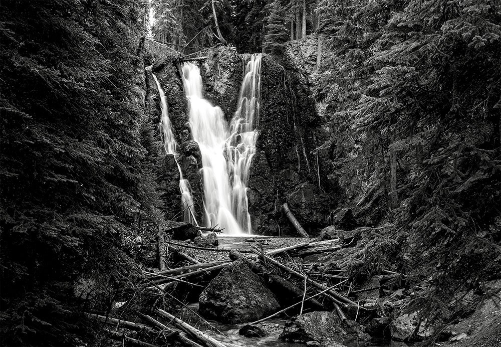 JayWesler's tweet photo. Passage Creek Falls, MT 2020 https://t.co/IbMXTYeonk