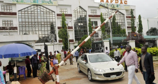 thecableng's tweet photo. NAFDAC workers embark on seven-day warning strike | TheCable https://t.co/BrjHtcQht2 https://t.co/yAIApppX1y